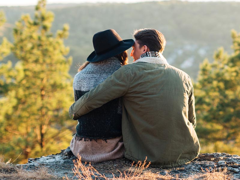 vacances dans le morvan couple chalets du morvan